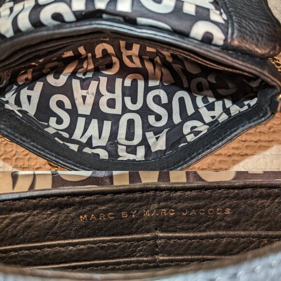 Marc by Marc Jacobs Vintage Mini Leather Crossbody Black Leather, Gold Hardware - Picture 10 of 11